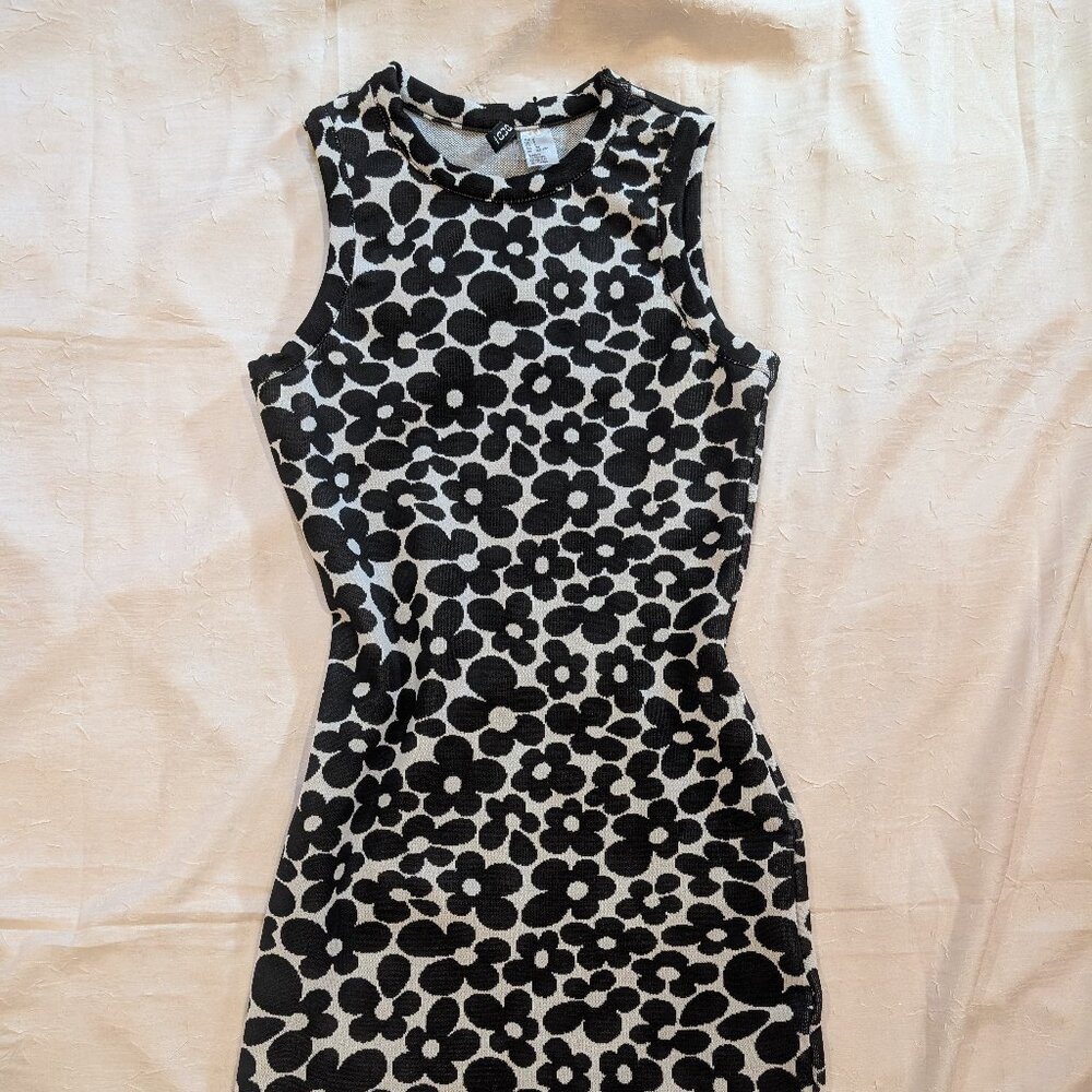 Black and White bodycon dress